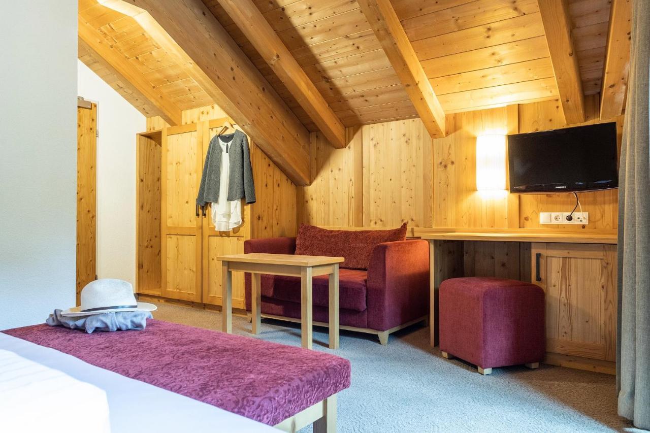 Hotel Zum Hirschen 임스트 외부 사진