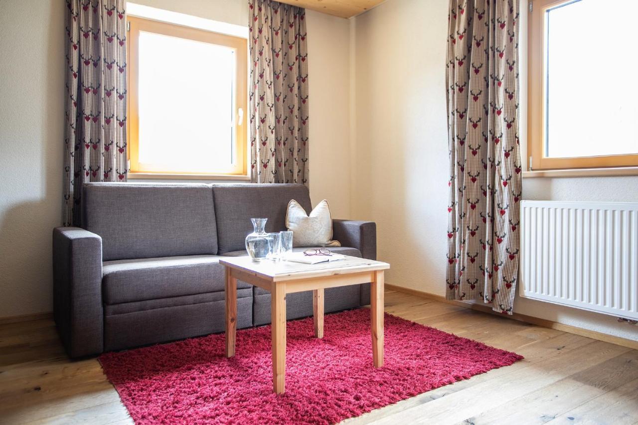 Hotel Zum Hirschen 임스트 외부 사진